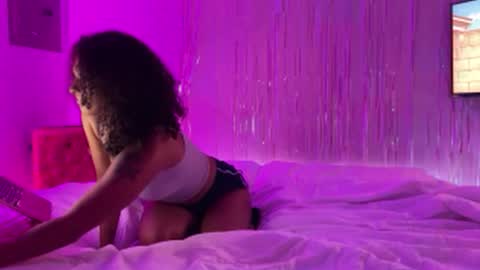 Snapshot of princess_cece chatting on September 22, 10:17 am Cece NEXT LIVESTREAM -- DEC. 4th 7 PM CST online show from September 22, 10:17 am