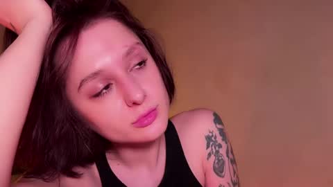 Snapshot of princess_euphoria chatting on February 5, 3:52 pm Kristina online show from February 5, 3:52 pm