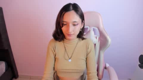 Snapshot of princess_foxxxy1 chatting on September 20, 10:55 pm Paula Princess online show from September 20, 10:55 pm