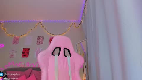 Kristy online show from February 7, 6:39 am