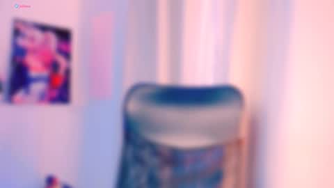 Snapshot of princess_peaach chatting on November 15, 1:25 am ArianaJoliiee online show from November 15, 1:25 am