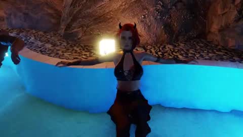 Snapshot of princess_rose20 chatting on February 26, 2:37 am Rose online show from February 26, 2:37 am