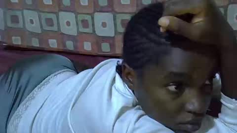 Snapshot of princess_scovia chatting on November 16, 6:57 pm princess_scovia online show from November 16, 6:57 pm