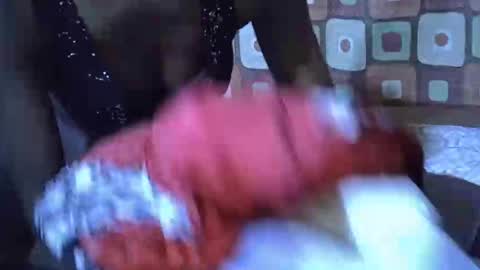 Snapshot of princess_scovia chatting on November 19, 6:46 am princess_scovia online show from November 19, 6:46 am