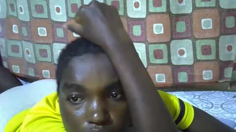 Snapshot of princess_scovia chatting on November 19, 7:03 pm princess_scovia online show from November 19, 7:03 pm