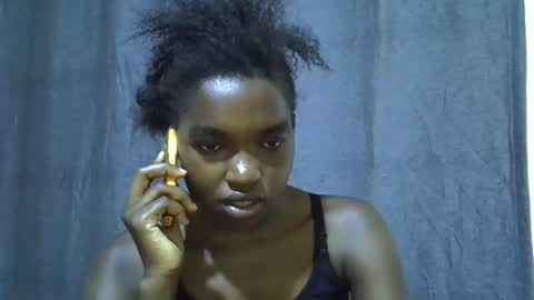 Snapshot of princess_scovia chatting on November 25, 6:41 pm princess_scovia online show from November 25, 6:41 pm