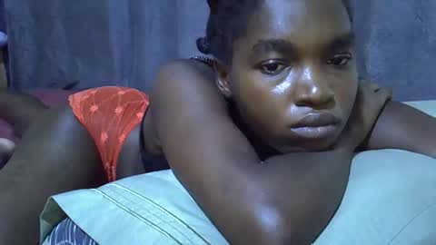 Snapshot of princess_scovia chatting on November 29, 8:50 am princess_scovia online show from November 29, 8:50 am