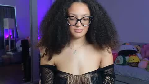 Snapshot of princessamberrrxo chatting on September 12, 9:15 pm Amber online show from September 12, 9:15 pm