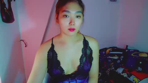 Snapshot of princesscutiexx chatting on December 1, 9:26 pm Hello everyone this is your beloved Athena again I present the most comfortable and kind room I accept everyone with kindness online show from December 1, 9:26 pm
