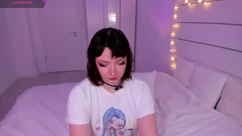 Snapshot of princessfoxyx chatting on November 17, 6:19 am Princess Foxy online show from November 17, 6:19 am