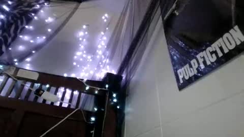 Snapshot of princesshollylove chatting on November 14, 8:18 pm Holly love online show from November 14, 8:18 pm