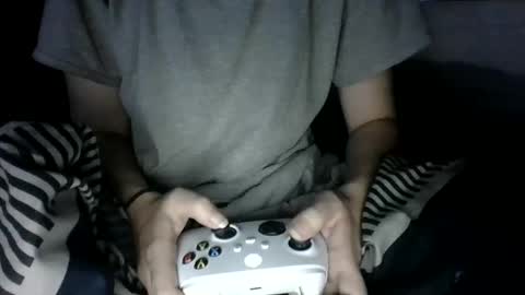 Snapshot of princesshollylove chatting on November 21, 9:19 am Holly love online show from November 21, 9:19 am