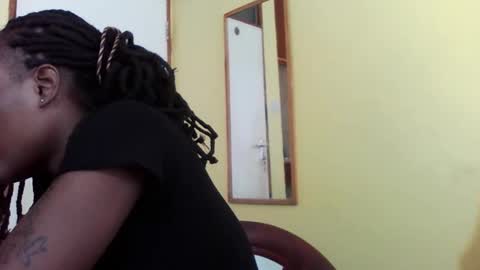 phelly online show from February 9, 8:11 am