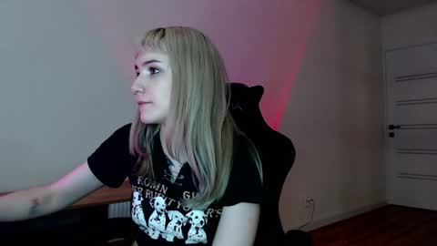 18 y.o online show from February 26, 1:00 am