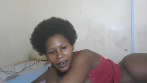 Snapshot of princesssweetass2 chatting on October 6, 9:40 am FENNY online show from October 6, 9:40 am