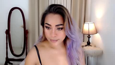 princessyanzy1 online show from December 5, 9:06 am