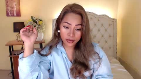 princessyanzy1 online show from December 13, 6:31 am