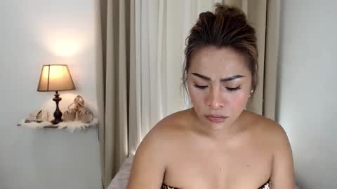 princessyanzy1 online show from February 26, 3:21 am