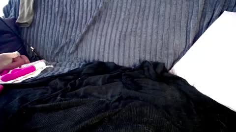 Snapshot of private_space chatting on February 24, 10:37 am Space online show from February 24, 10:37 am