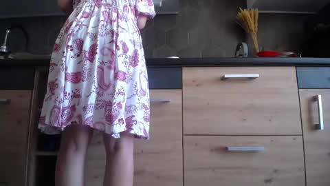 Snapshot of private_space chatting on September 16, 8:26 am Space online show from September 16, 8:26 am