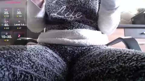 Snapshot of private_space chatting on October 27, 10:19 am Space online show from October 27, 10:19 am