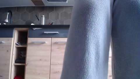 Snapshot of private_space chatting on November 13, 7:40 am Space online show from November 13, 7:40 am