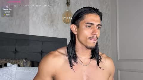 Snapshot of privilegewc chatting on November 25, 1:27 am privilegewc online show from November 25, 1:27 am