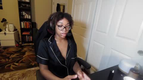 Snapshot of productivepussy chatting on October 13, 1:16 am ProductivePorn online show from October 13, 1:16 am