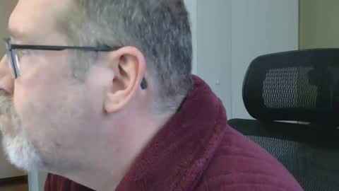 Snapshot of professor21255 chatting on November 4, 12:37 pm professor21255 online show from November 4, 12:37 pm