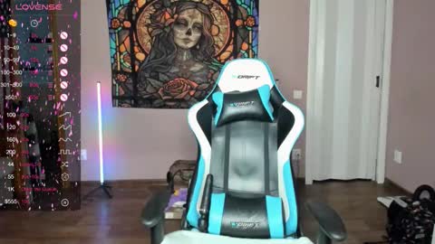 Snapshot of project_hisoka44 chatting on December 3, 3:58 am Di online show from December 3, 3:58 am