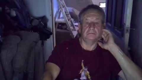 projectorepson online show from October 21, 5:02 pm