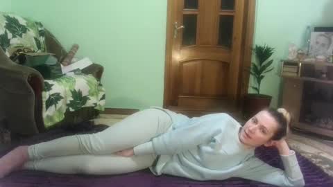 Snapshot of proud_sweet_21 chatting on February 21, 10:15 pm proud sweet 21 online show from February 21, 10:15 pm