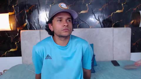 Adris  Juan online show from March 19, 2:15 am