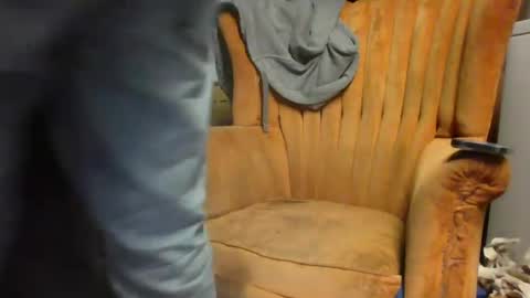 Snapshot of pspee313 chatting on February 22, 4:18 am pspee313 online show from February 22, 4:18 am