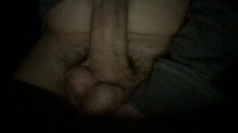 Snapshot of pt5177 chatting on March 3, 4:36 am runnerbod55 online show from March 3, 4:36 am