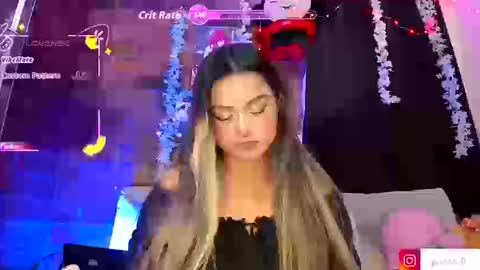 Snapshot of pucaa_ chatting on September 13, 11:59 pm Emma Rico model indep online show from September 13, 11:59 pm