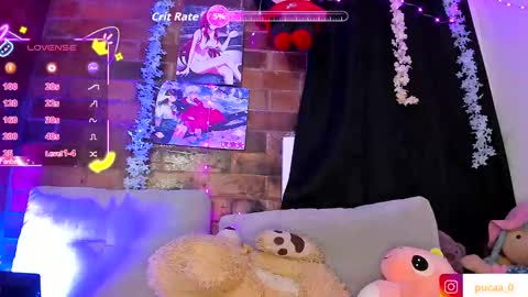 Snapshot of pucaa_ chatting on September 23, 11:30 pm Emma Rico model indep online show from September 23, 11:30 pm