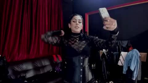 MissPuffyLove online show from October 7, 9:34 pm