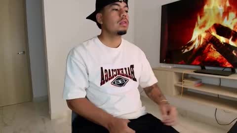 pull_bershh online show from April 16, 8:04 am