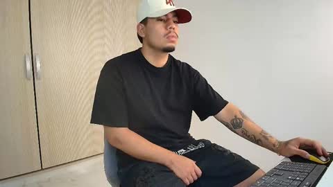 pull_bershh online show from April 27, 1:14 am