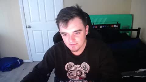 Snapshot of pumpkin_smash69 chatting on March 1, 12:07 pm pumpkin_smash69 online show from March 1, 12:07 pm