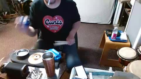 Jojo online show from April 8, 8:25 am