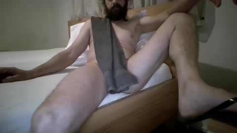 Snapshot of punkz999950 chatting on October 19, 7:25 pm punkz999950 online show from October 19, 7:25 pm