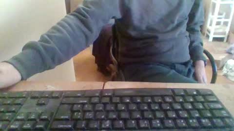 Snapshot of pup_y chatting on November 24, 10:15 am pup_y online show from November 24, 10:15 am