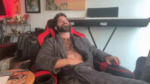 Pup Scritch online show from January 6, 5:49 pm