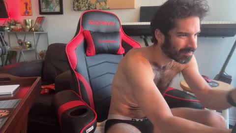 Pup Scritch online show from February 18, 7:43 pm