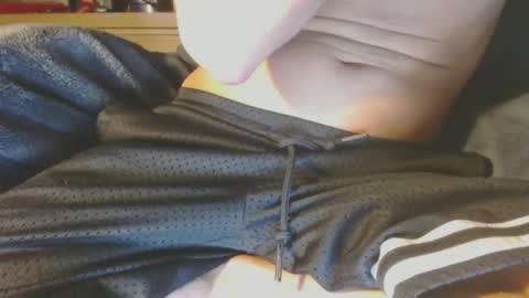 Snapshot of pupscrote chatting on December 18, 3:04 am Pup Scrote online show from December 18, 3:04 am