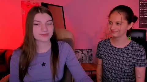 Snapshot of pure_radiance chatting on November 7, 9:53 am Ask me3 online show from November 7, 9:53 am