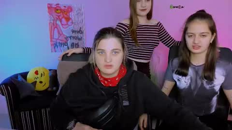 Snapshot of pure_radiance chatting on November 29, 10:07 am Ask me3 online show from November 29, 10:07 am