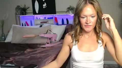 Purple online show from November 15, 10:45 am